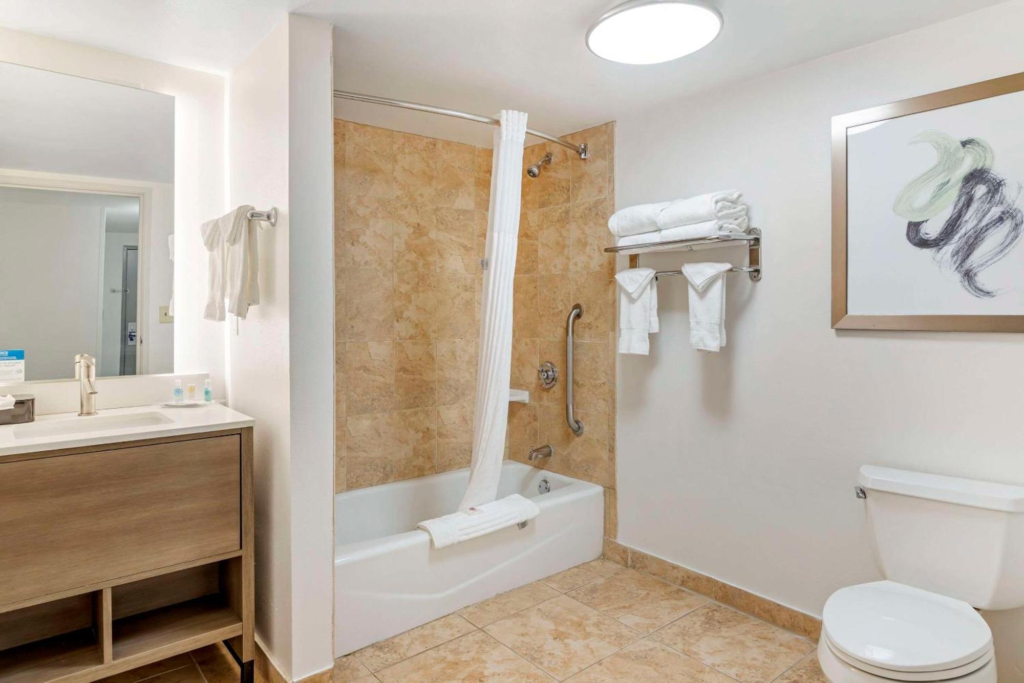 Comfort Suites Валдоста Екстериор снимка